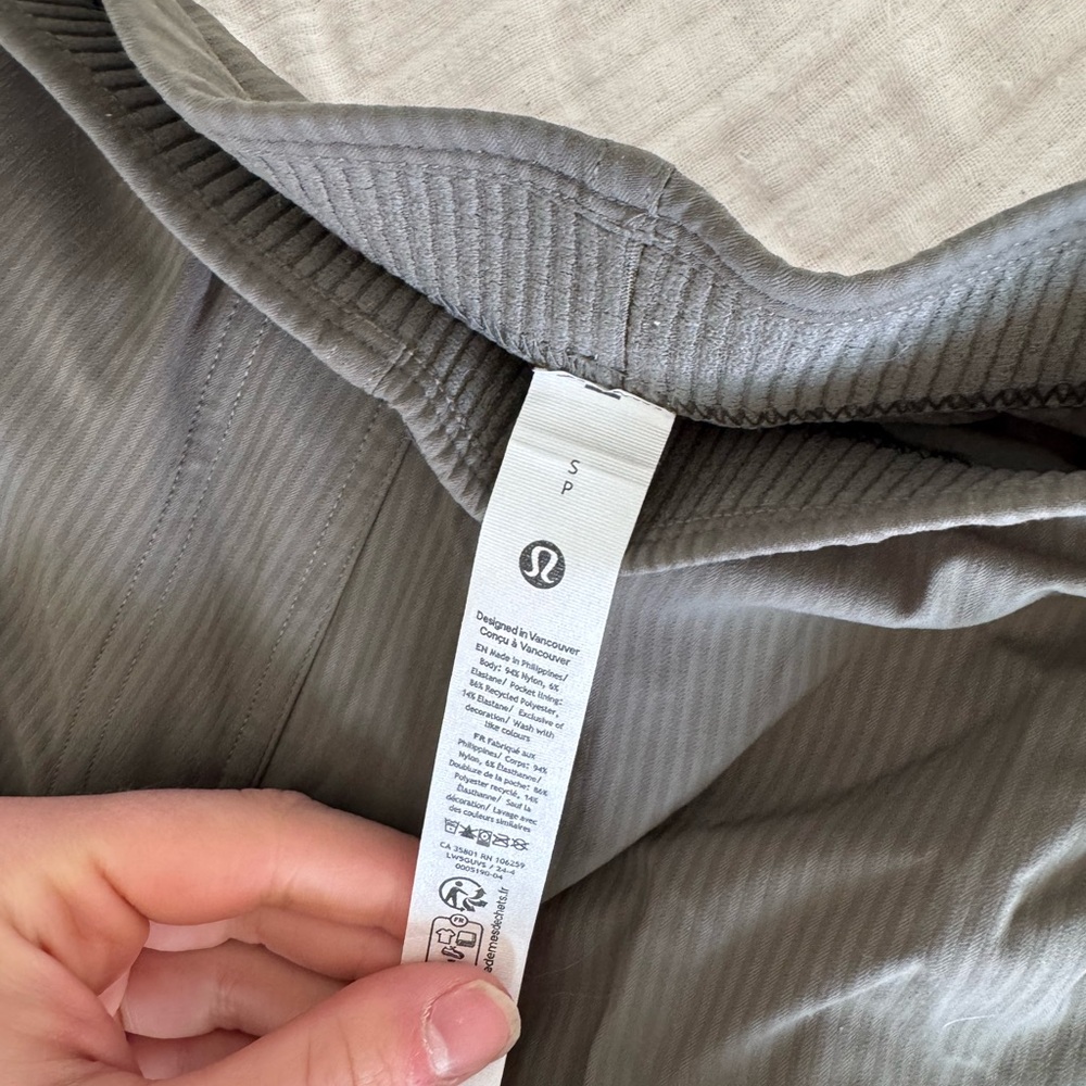 Lululemon Green Athletic Pants